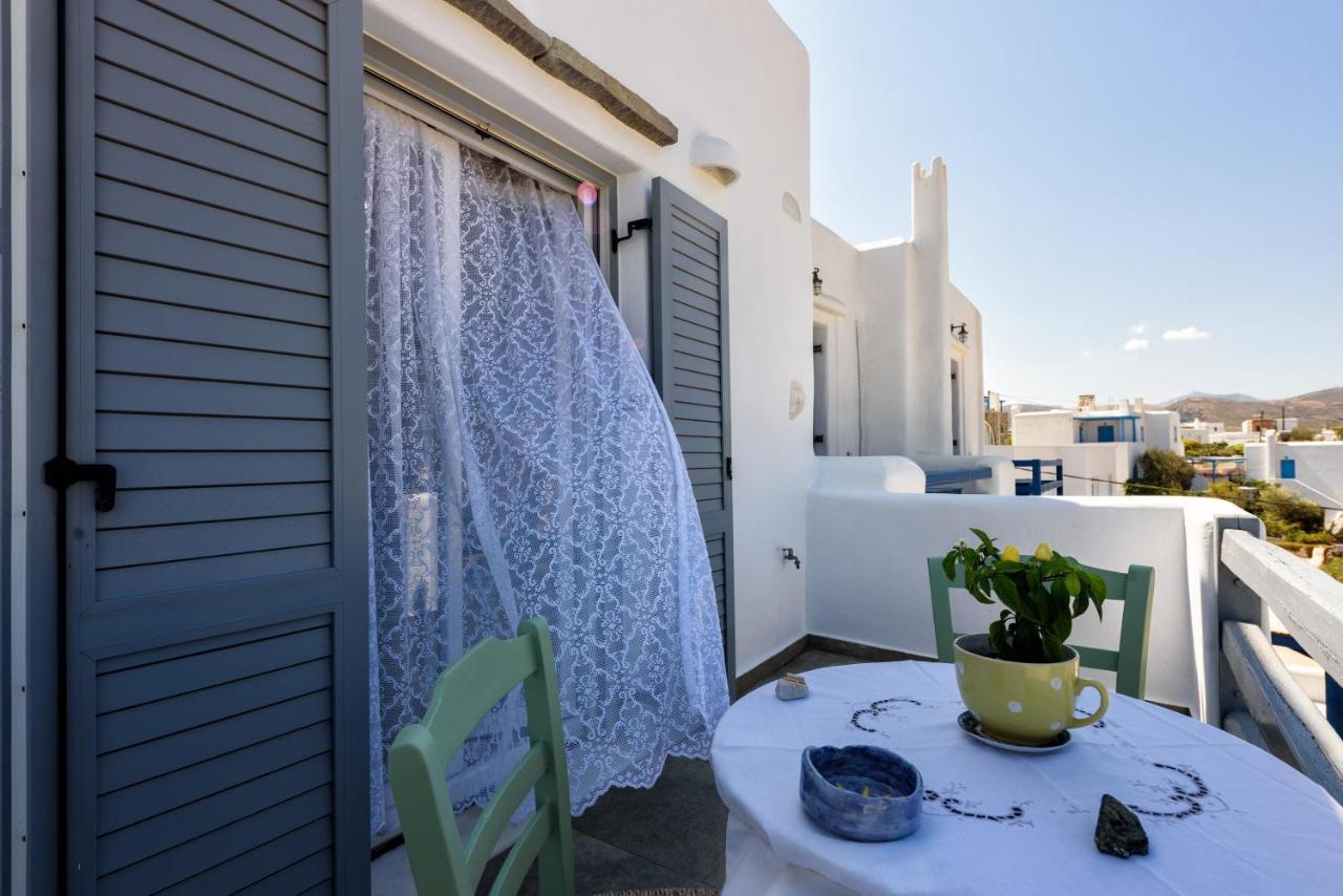 Hara'S Villa In Naousa , Paros Экстерьер фото