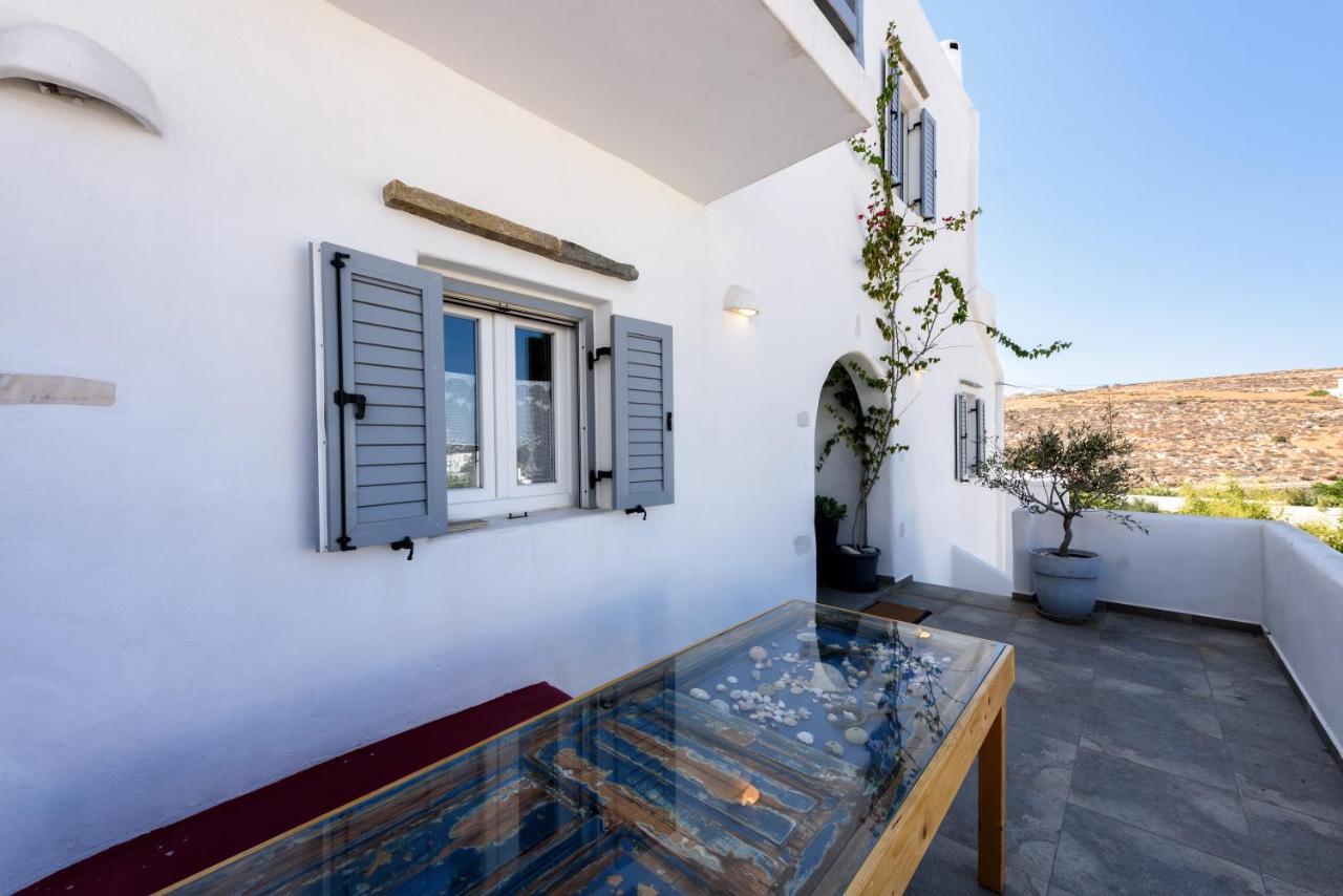 Hara'S Villa In Naousa , Paros Экстерьер фото